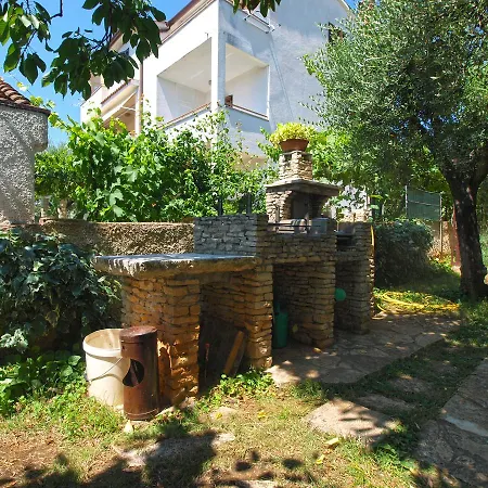 Apartmán Biskupije 940 *