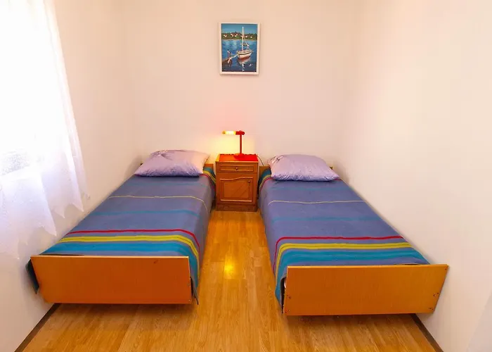 아파트 Biskupije 940 *